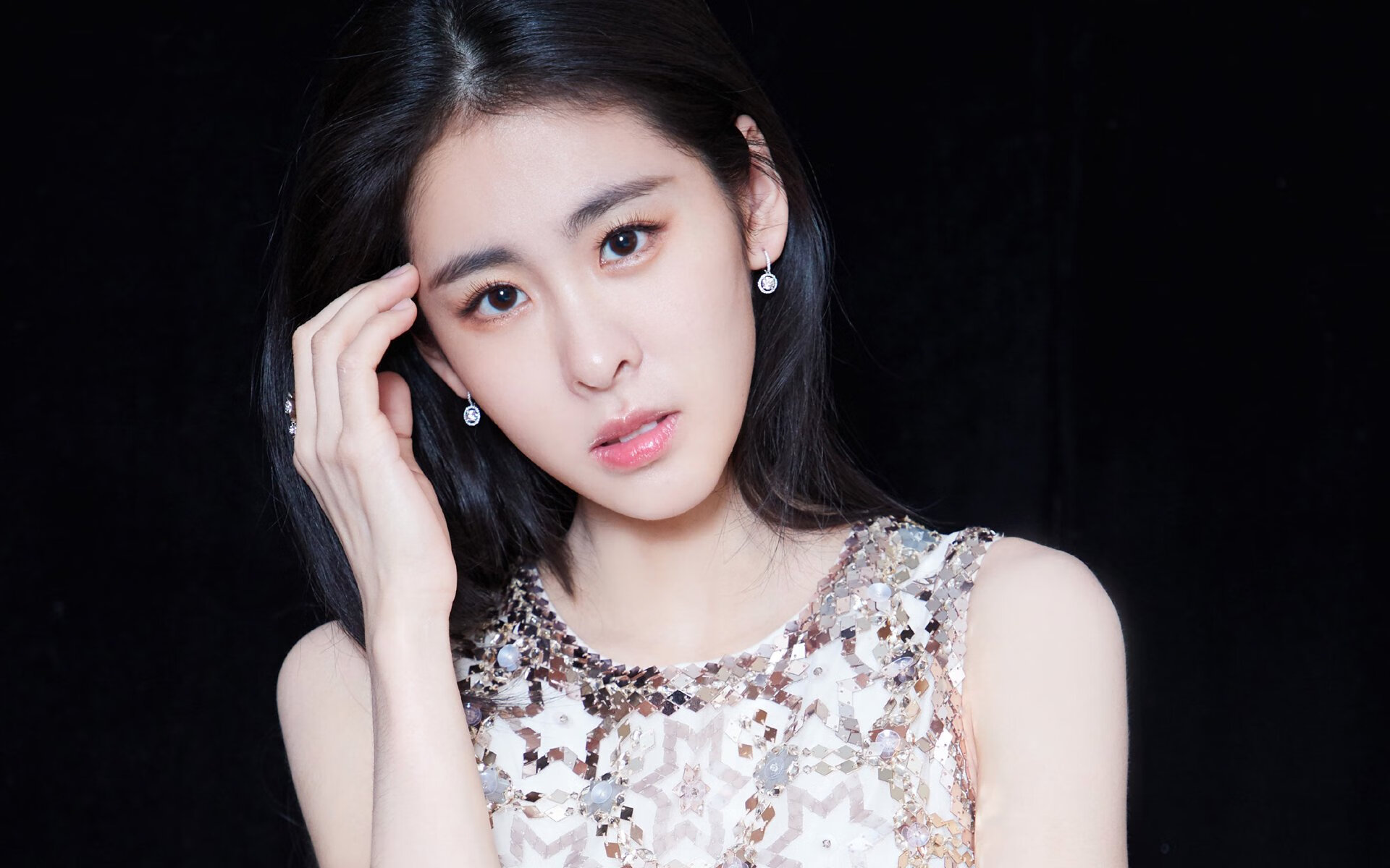 开云体育-尤文图斯整体防守体系日渐稳固,尤文图斯整体防守体系日渐稳固了